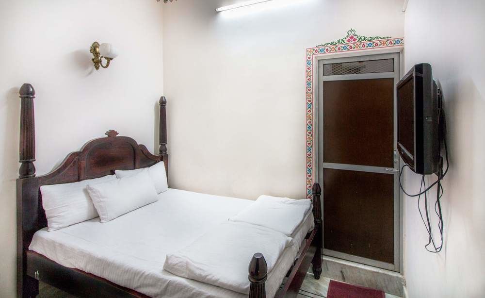 Backpacker Panda Lake Pichola Udaipur Luaran gambar